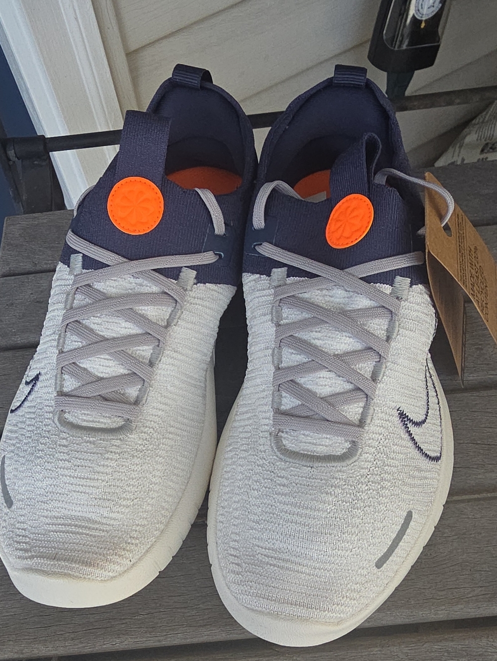 NWT Nike Free Run Fly Knit Next Nature Men's Gray/Navy Blue - Size 8 & 8.5